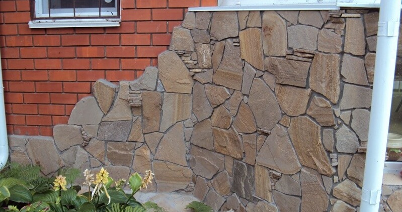 облицовка фасадов натуральным камнем